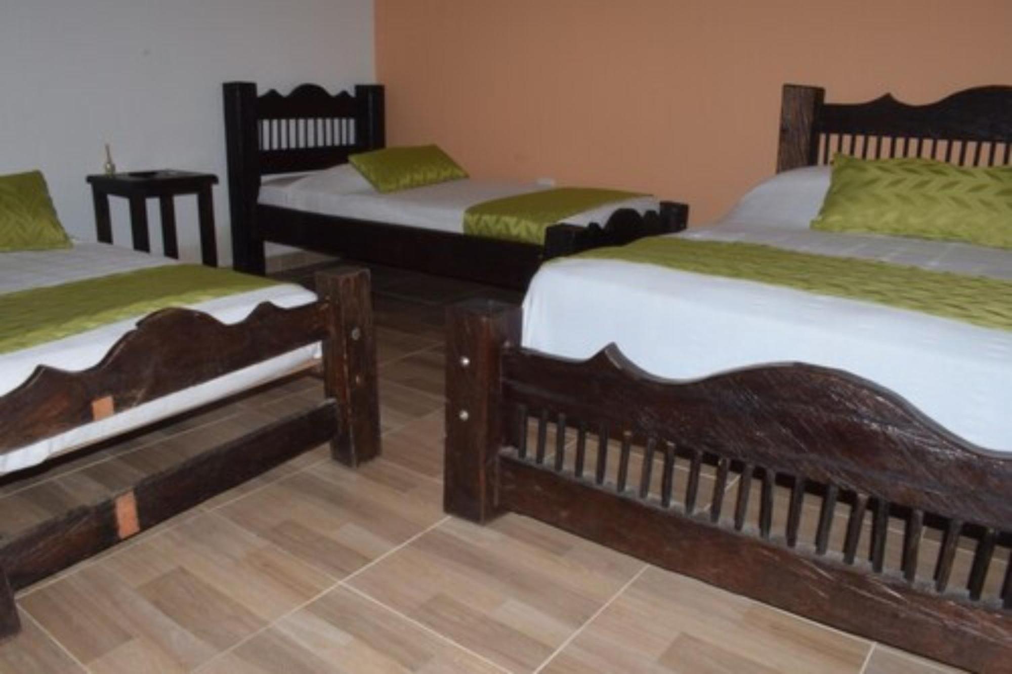 Hotel Parque De Los Arrieros Montenegro Esterno foto